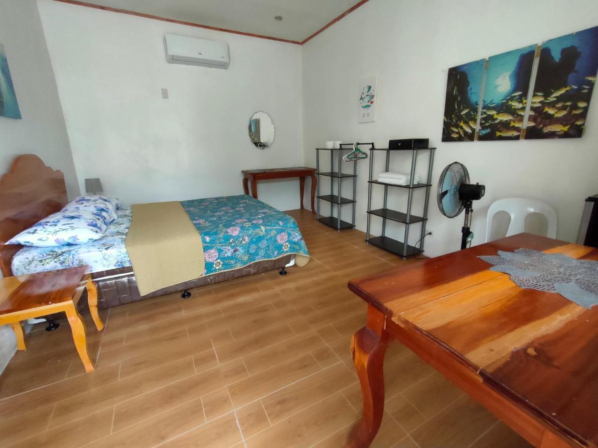 Moalboal T Breeze Coastal Resort Екстериор снимка