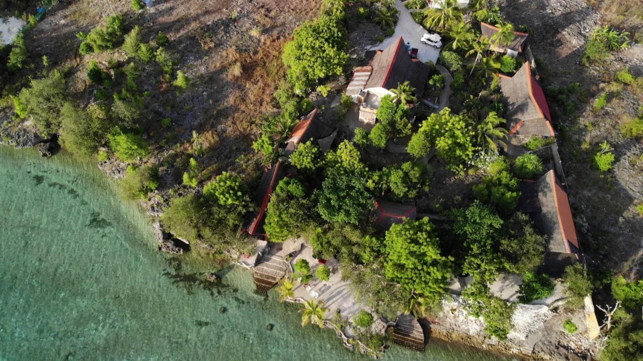 Moalboal T Breeze Coastal Resort Екстериор снимка