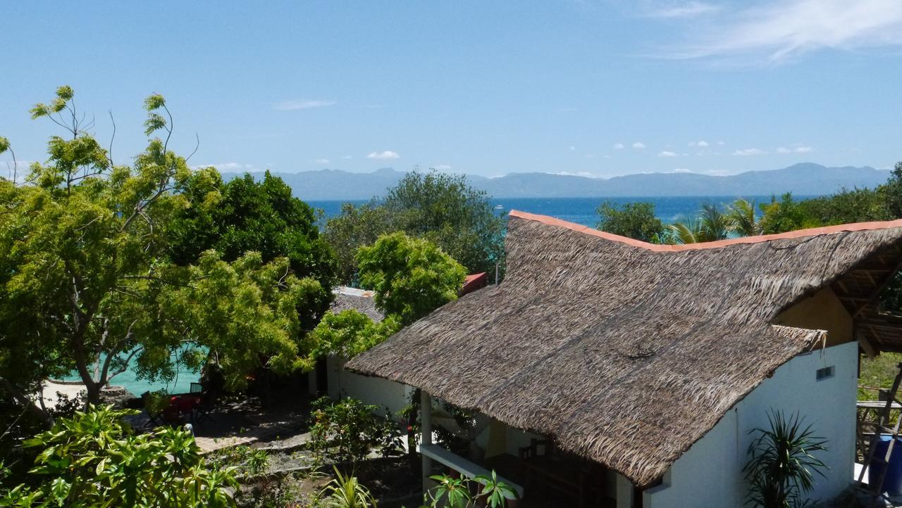 Moalboal T Breeze Coastal Resort Екстериор снимка